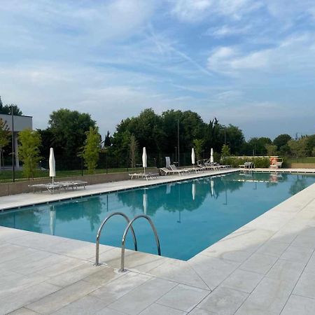 Apartamento Garden Borgo Secolo Peschiera del Garda Exterior foto