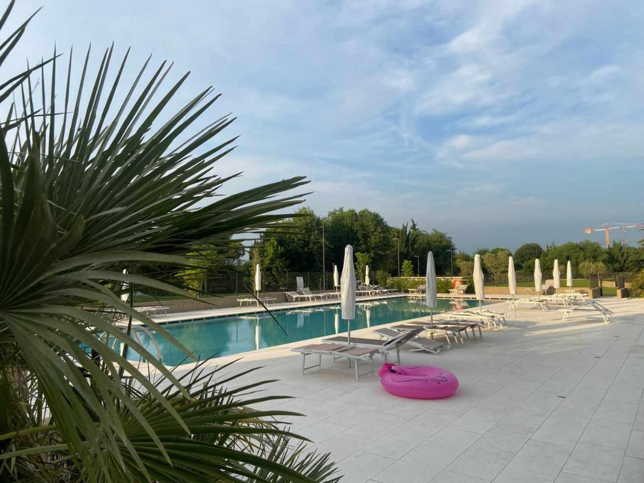 Apartamento Garden Borgo Secolo Peschiera del Garda Exterior foto